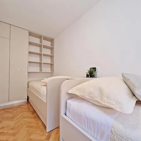 Apartament Rosemary *