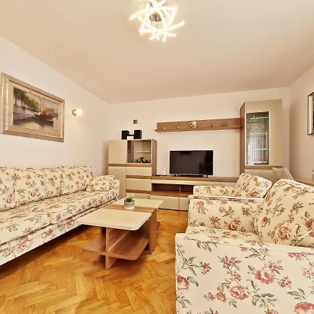 Rosemary * Сплит